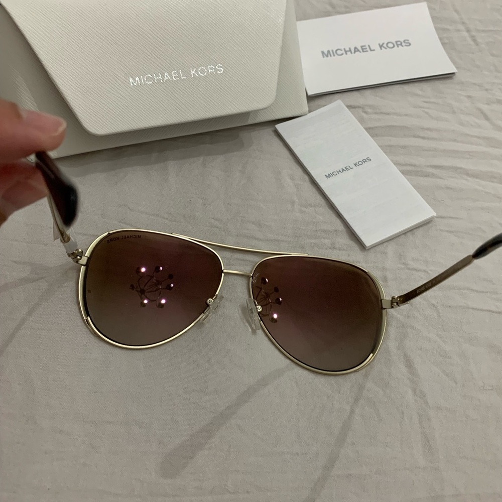 New Michael Kors aviator sunglasses gold mirror - Picture 7 of 14